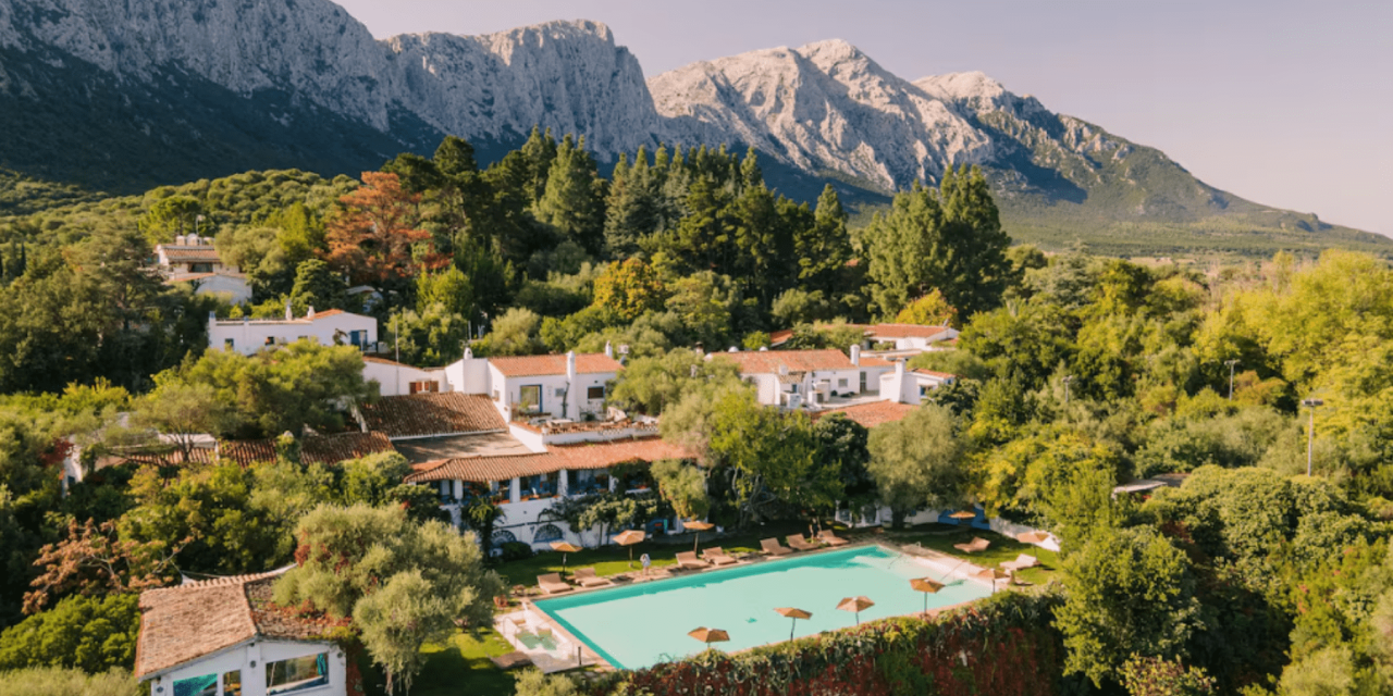 La Dolce Vita: Yoga in Sardinia