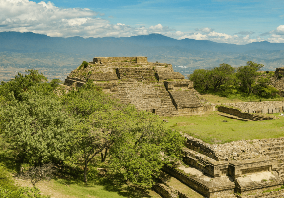 Murals, Mole & Mudita in Oaxaca